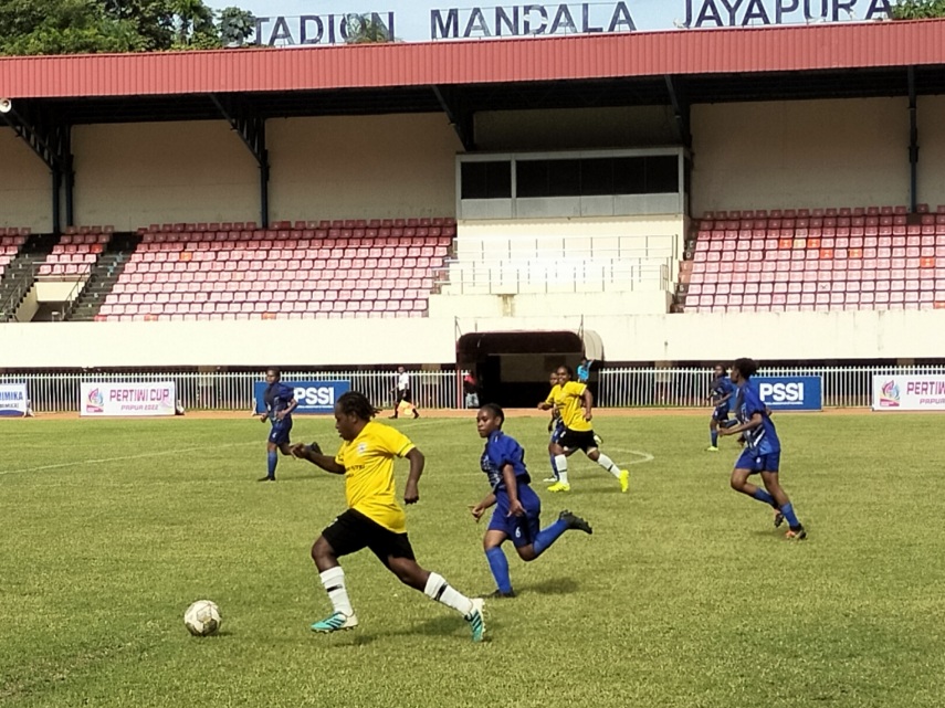 Persemi Putri Mimika Cukur Persidafon Jayapura