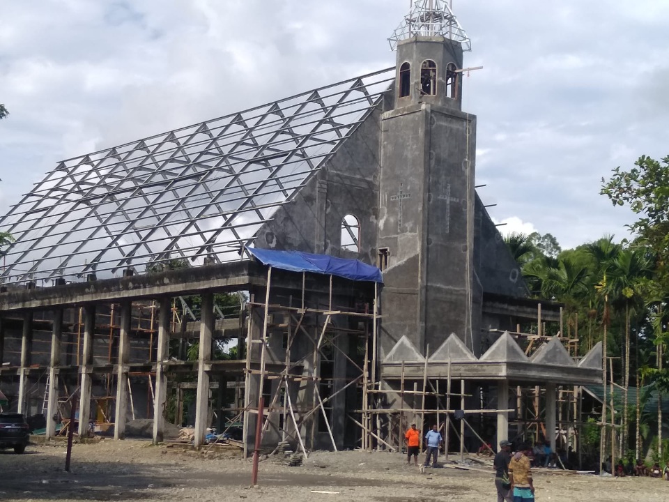 Jemaat Gereja Kemah Injil (Kingmi) di Tanah Papua Jemaat Sinai SP 2, Swadaya Kumpul Dana Bangun Gereja