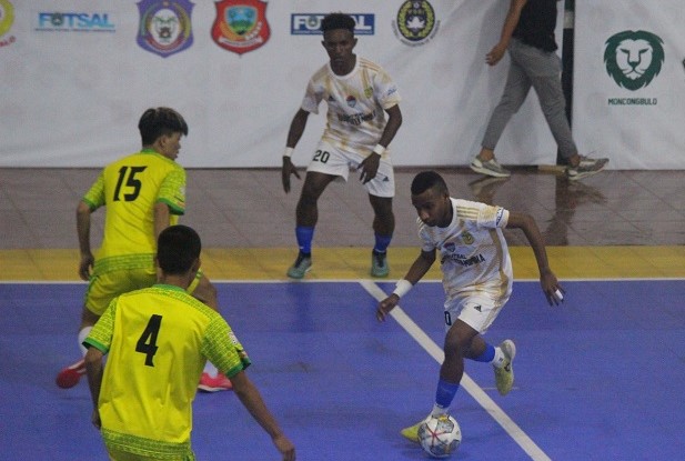 Jecky Tebay Sumbang Tiga Gol Mampu Antarkan Futsal Mimika Menang Atas Gorontalo 5-3