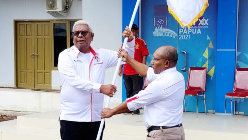 Lepas Kontingen Kormi PPT, John Rettob Pesan Bawa Pulang Prestasi dan Jaga Nama Baik Mimika