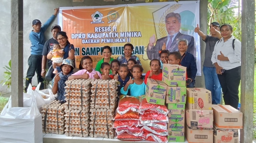 Panti Asuhan Cinta Kasih Hulda Yang Memprihatinkan, Yan Sampe Bantu Bama dan Alkitab