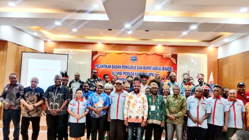 Ini Pesan Johannes Rettob Kepada Pemuda Kamoro