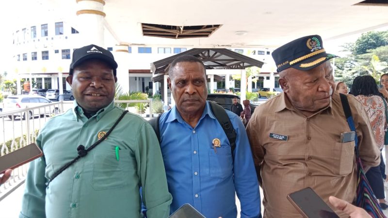 Abrian Katagame Terpilih Sebagai Ketua Kelompok Khusus DPRK Mimika