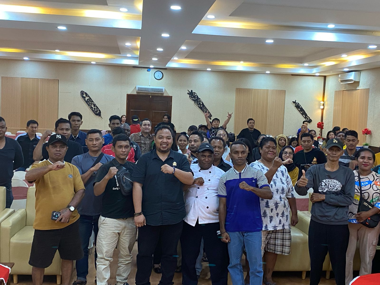 Kebersamaan di Bulan Ramadhan, Politisi PDIP, Adrian Thie Gelar Reses dan Bukber dengan Warga