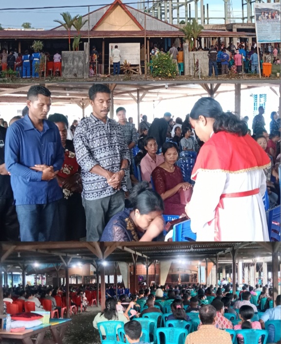 Ribuan Umat Katolik Ikuti Misa Jumat Agung di Gereja St. Petrus SP 1 Timika