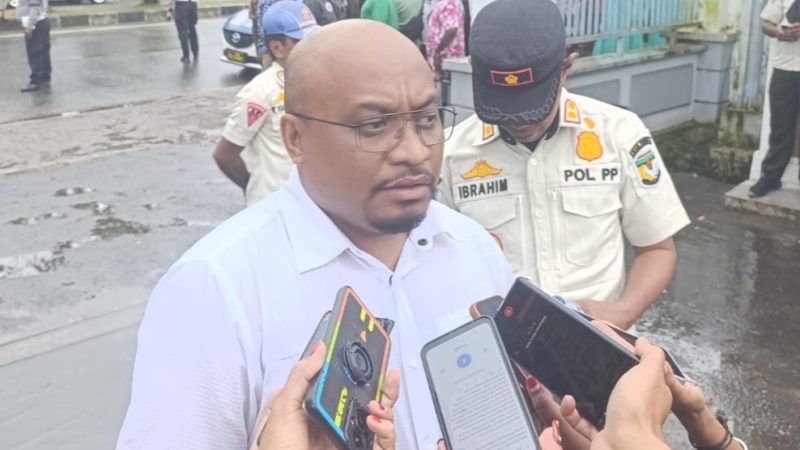 Pelatihan Anggota Dalmas Berakhir, Ronny Marjen: Satpol-PP Harus Punya Kompetensi Dasar 
