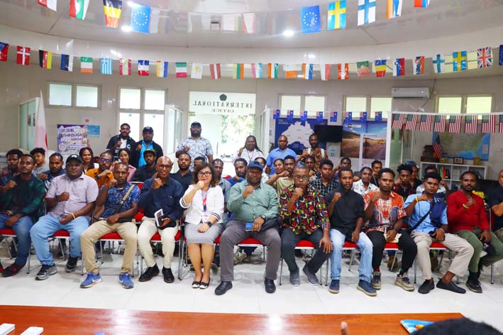 YPMAK Tekankan Peningkatan Kualitas Pendidikan saat Monev di Unsrat Manado