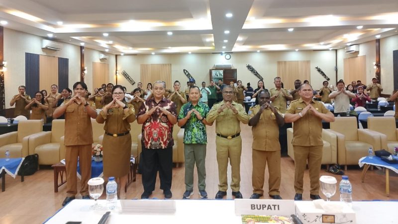 Wujudkan Masyarakat Adat Terpencil Sejahtera dan Bermartabat, Dinsos Gelar Sosialisasi KAT