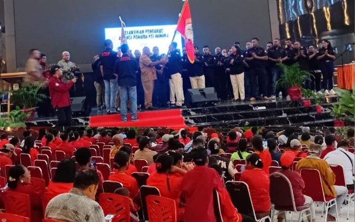 Pengurus APKM Resmi Dilantik, Wabup Emanuel Kemong : Satukan Langkah Bangun Mimika Yang Lebih Baik