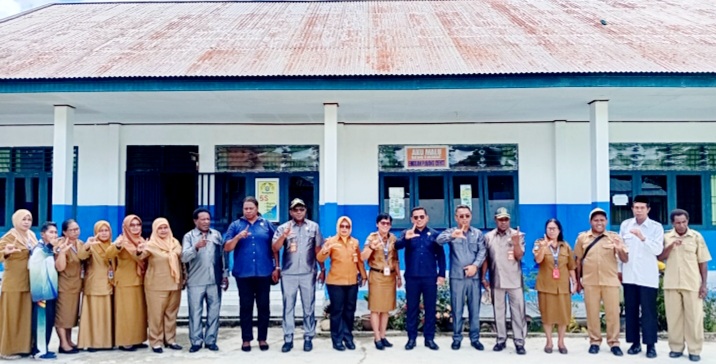 Kunjungi SMP Negeri 1 Miktim, Komisi III DPRK Mimika Terima Sejumlah Keluhan