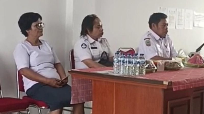 Bupati Mimika Anulir Penggantian Kepsek SD Inpres Nawaripi: “Nota Dinas Tidak Bisa Kalahkan SK Bupati” 