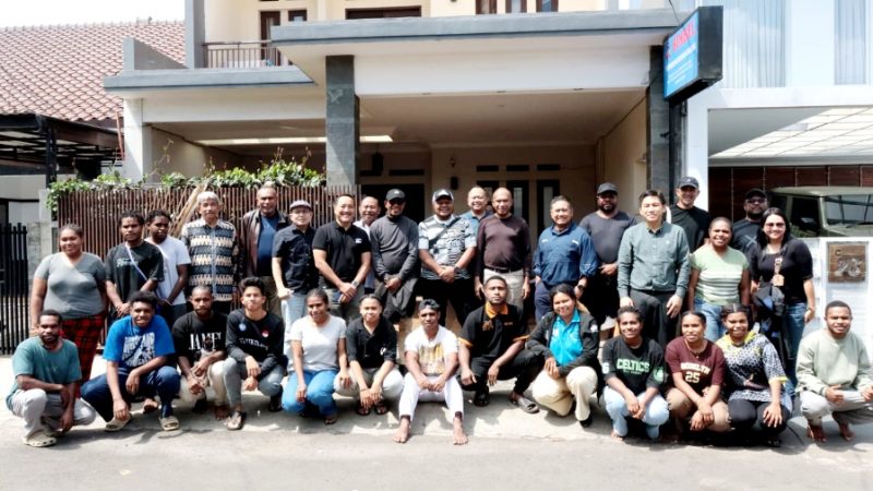 16 Putra Putri Amungme dan Kamoro, Disiapkan Masuk Sekolah Kedinasan