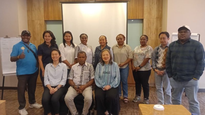 YPMAK Gelar Pelatihan Global Reporting Initiative