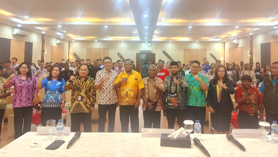 DPMPTSP Mimika Gelar Sosialisasi Perizinan Berusaha Berbasis Risiko Kepada Pelaku Usaha