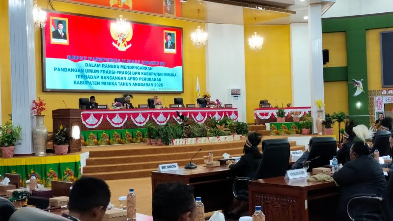 Fraksi-fraksi DPRK Mimika Sampaikan Pandangan Umum, Terhadap Ranperda APBD-P Mimika 2025