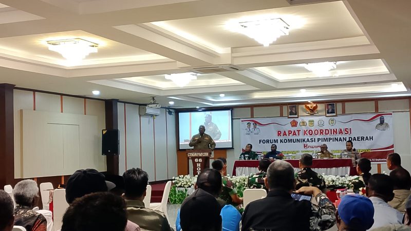 Sepakat Jaga Perdamaian, Bupati Jhon Rettob Minta Warga Jaga Mimika Sebagai Rumah Kita Bersama