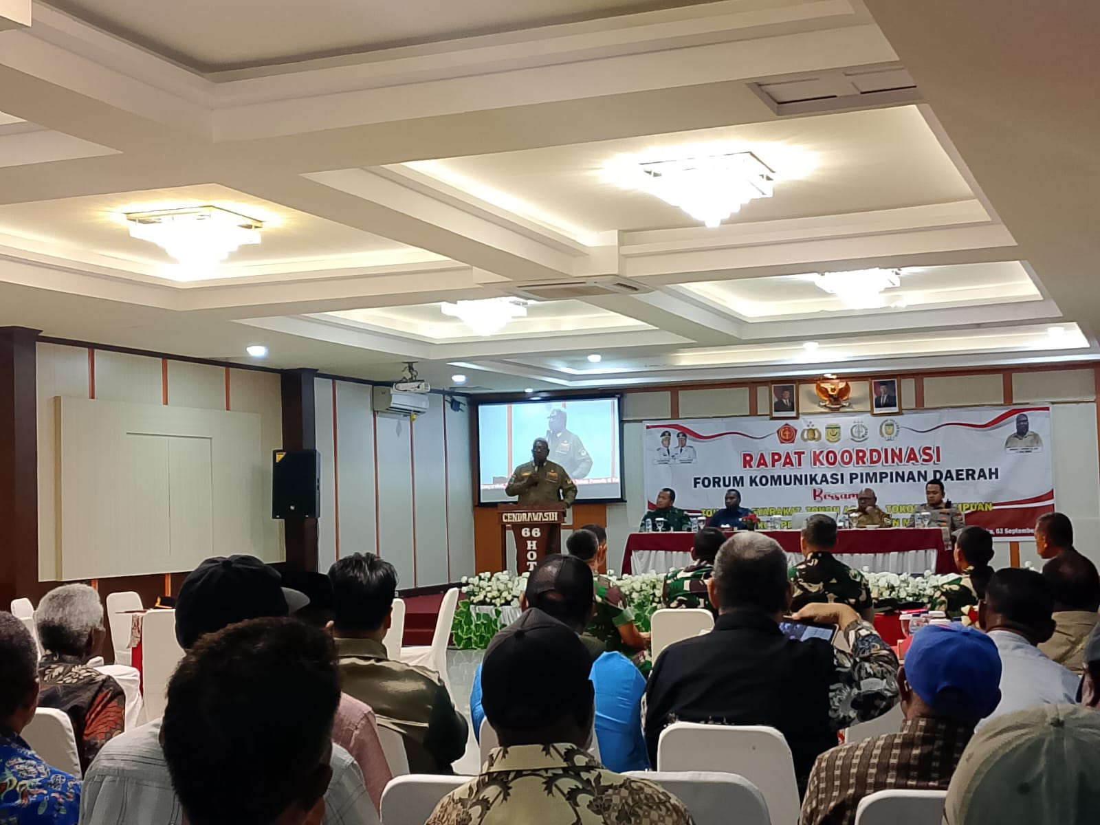 Sepakat Jaga Perdamaian, Bupati Jhon Rettob Minta Warga Jaga Mimika Sebagai Rumah Kita Bersama