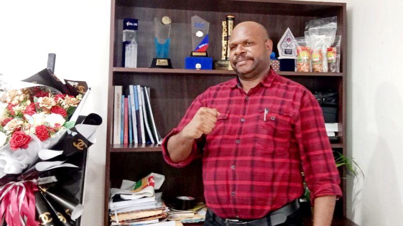 Ketua YPMAK Himbau Pelajar Penerima Beasiswa Fokus Belajar, Jangan Terprovokasi Situasi Saat Ini