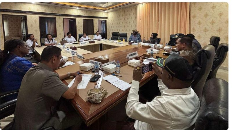 Hearing Dengan DP3AP2KB, Komisi III DPRK Mimika Ingatkan Kolaborasi Lintas Sektor