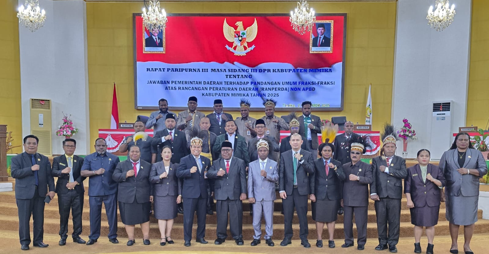 Wakil Bupati Mimika Sampaikan Jawaban Pemerintah atas Pandangan Umum Fraksi Fraksi DPRK Mimika