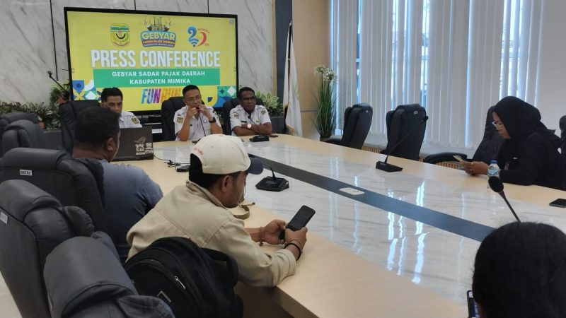 Bapenda Mimika Gelar “Gebyar Sadar Pajak dan Fun Run 2025” 