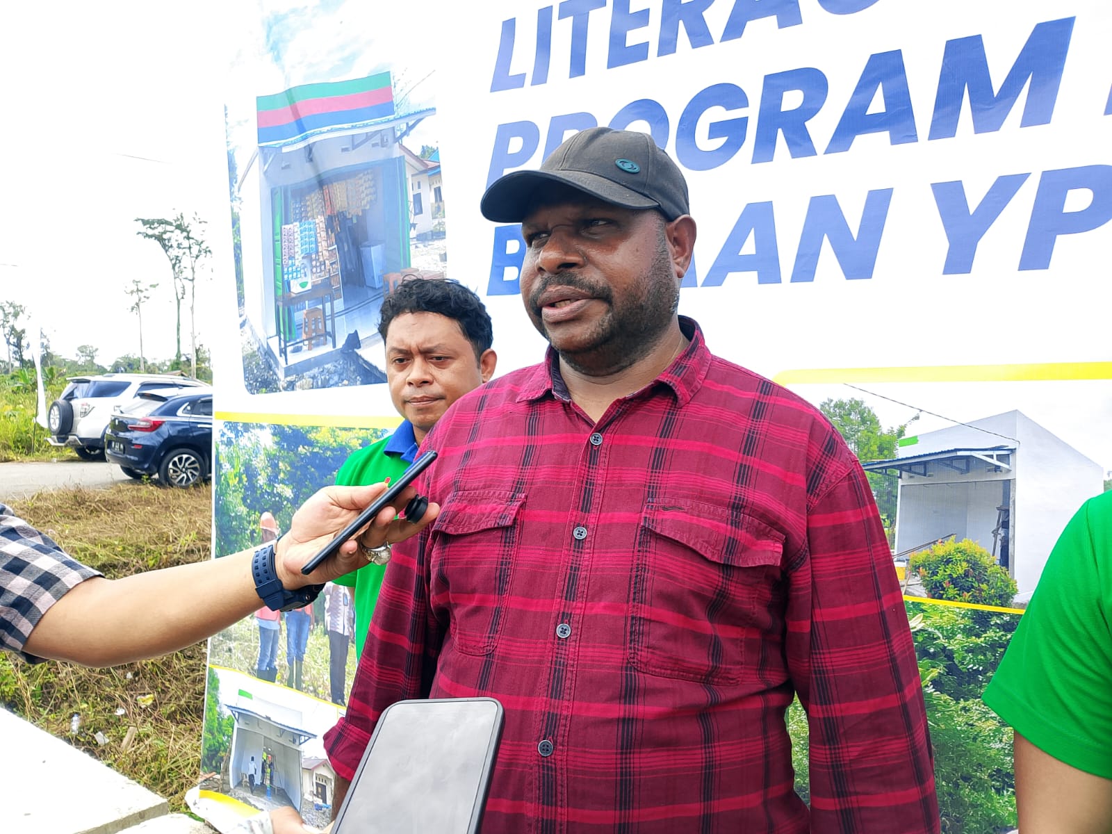 Gandeng BTN dan STIE JB Mimika, Ketua Pengurus YPMAK Apresiasi Keterlibatan Kampus Lokal