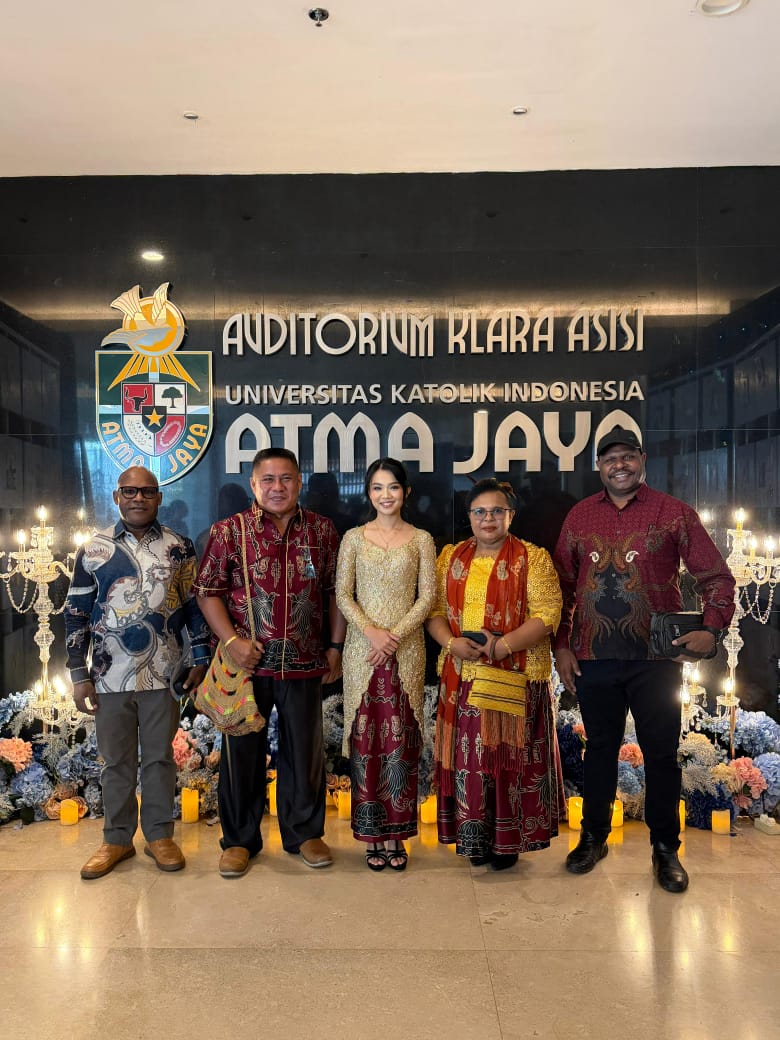 Cahaya Harapan Dari Mimika, dr. Thalia Karupukaro Dokter Kamoro Wujudkan Mimpi Bersama YPMAK