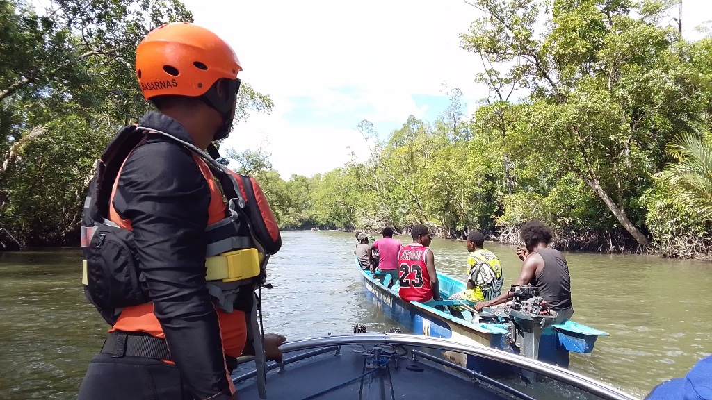 Seorang Pencari Karaka dikabarkan Terjatuh Dari Perahu