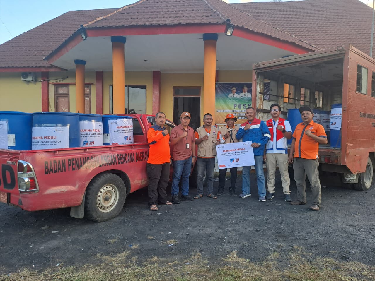 Pertamina Patra Niaga Papua Maluku Salurkan 4 Ribu Liter BBM untuk Pemulihan Banjir dan Longsor di Halmahera Utara