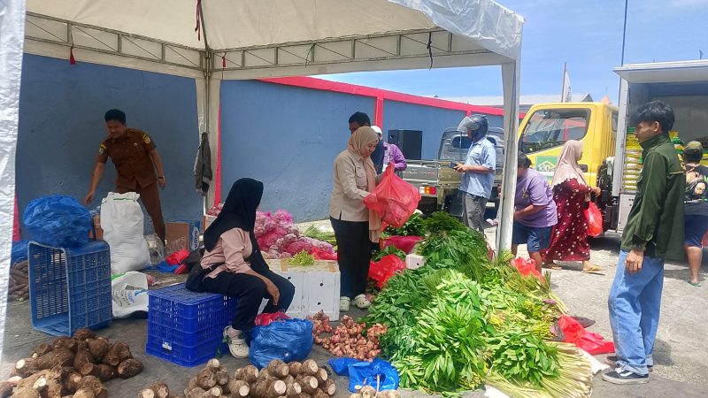 Dekatkan Akses Pangan, DKP Mimika Rutin Gelar Kios Pangan Keliling Dua Kali Sepekan