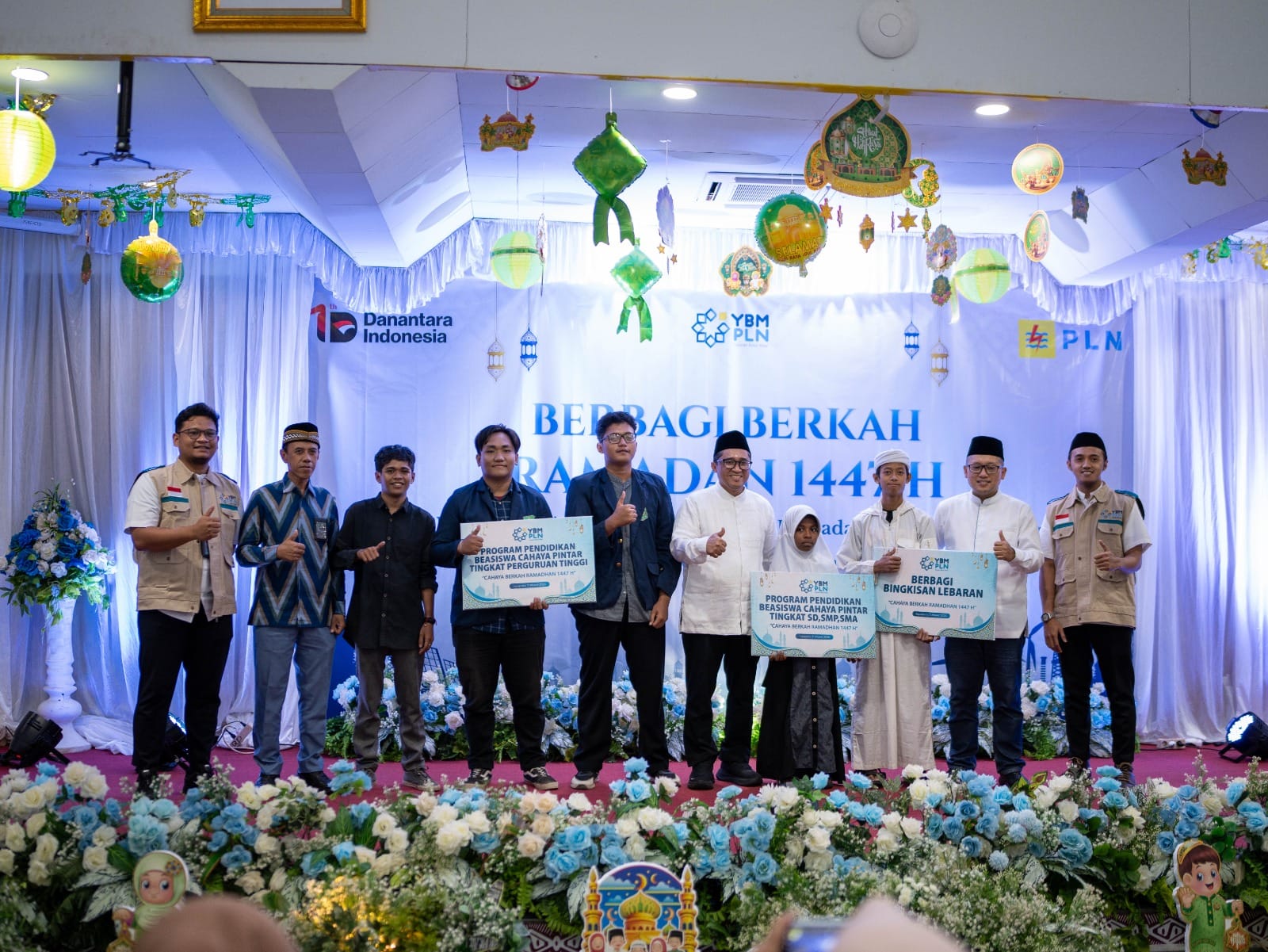 YBM PLN Tebar Kebaikan Ramadan, Dari Bingkisan Lebaran hingga Beasiswa Pendidikan di Tanah Papua