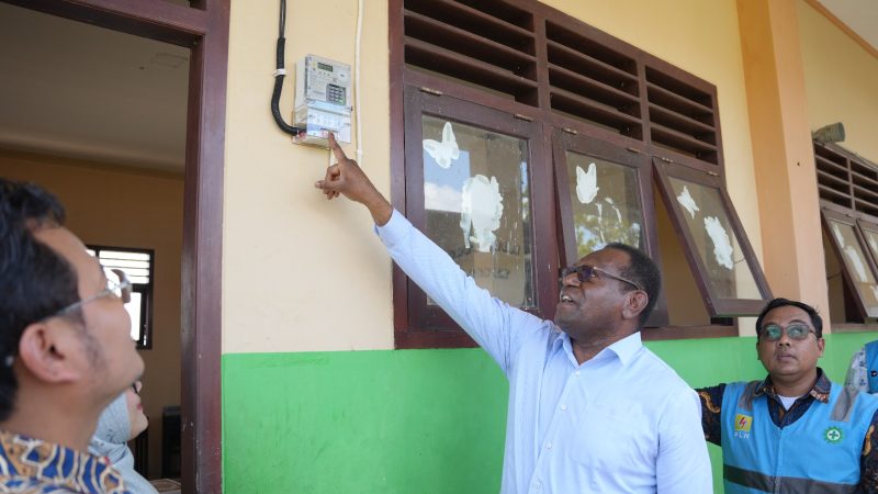 Dari Sembako Jadi Cahaya: PLN Nyalakan Mimpi Anak-Anak Al Khodijah Merauke