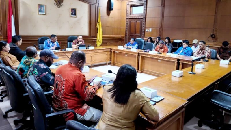 Komisi I DPRK Mimika Studi Banding Tata Pemerintahan dan Desa Adat di Kabupaten Badung, Bali