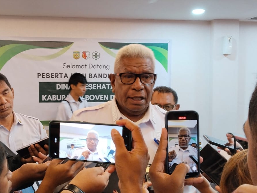Bupati Mimika Beberkan Penyebab Pembangunan Infrastruktur Melambat
