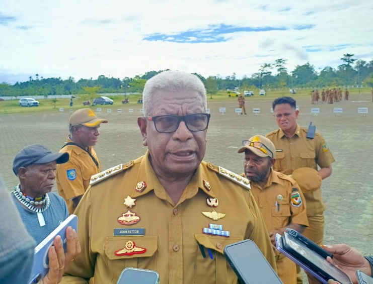 Bupati Mimika Ingatkan ASN dan PPPK Bijak Gunakan Media Sosial