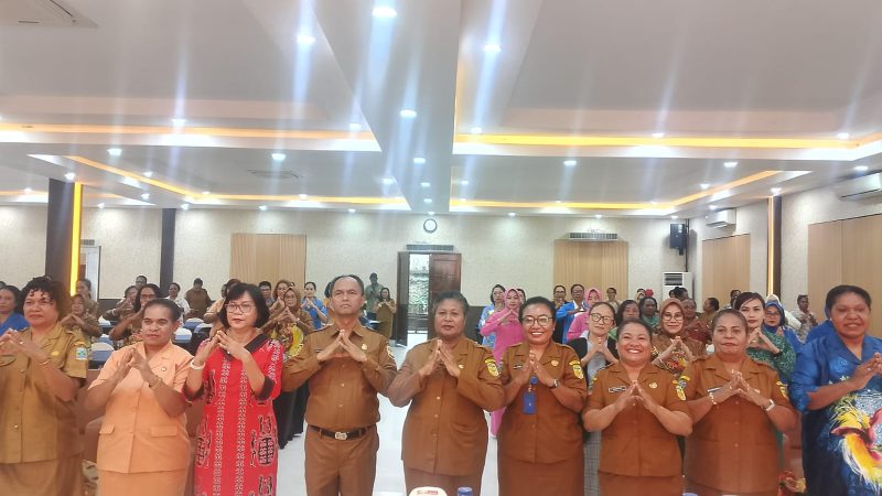 DP3AP2KB Mimika Tingkatkan Kapasitas Organisasi Perempuan
