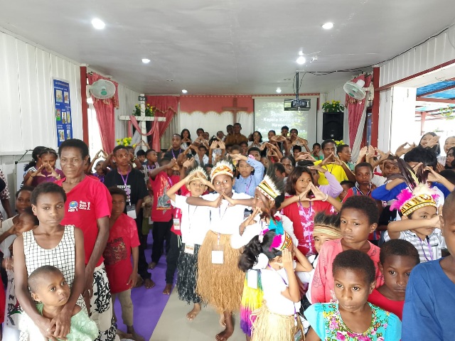 Aku dan Bumiku”, Pesan Kepedulian Lingkungan dalam VBS GMII Efata Nawaripi