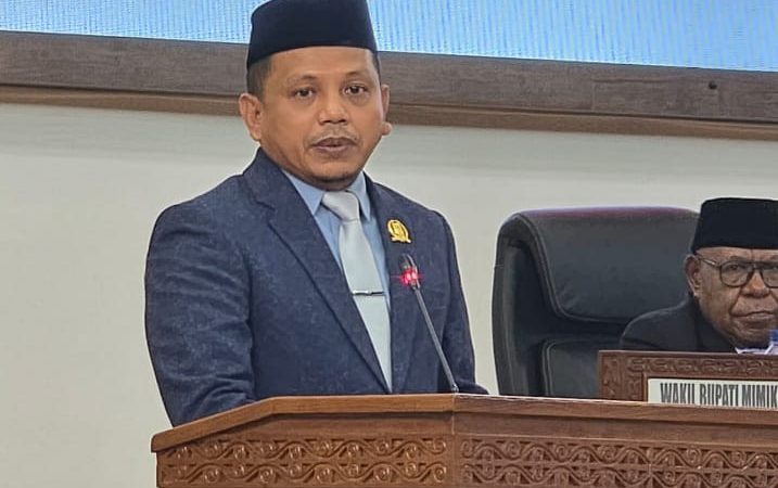 Tak Hanya Apresiasi, Fraksi Rakyat Bersatu DPRK Mimika Layangkan Sejumlah Catatan untuk Pemkab dalam Rapat Paripurna