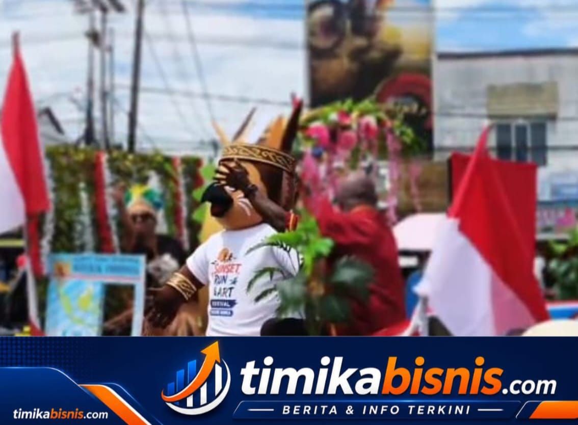 Warna-Warni Keberagaman Hiasi Karnaval Budaya Semarakkan HUT ke-81 RI di Mimika