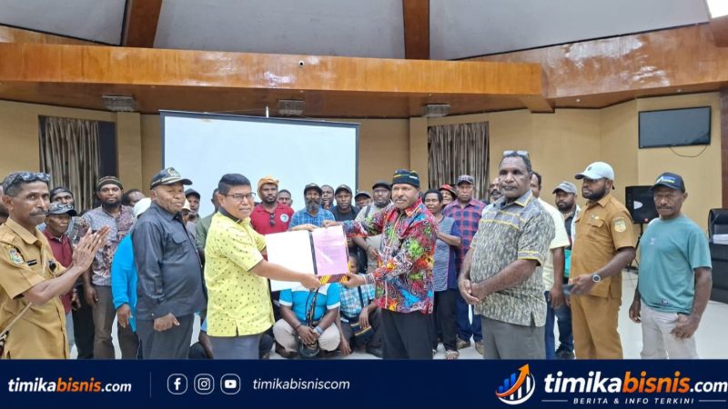 Perda Saham Divestasi Freeport Diserahkan ke FPHS, Yafet Beanal: Ini Sejarah Baru!