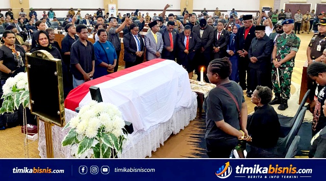 DPRK Mimika Gelar Rapat Paripurna Istimewa untuk Penghormatan Terakhir Karel Gwijangge