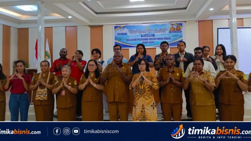 Bangkitkan Minat Baca, Pemkab Mimika Latih Pemuda Jadi Pustakawan Muda