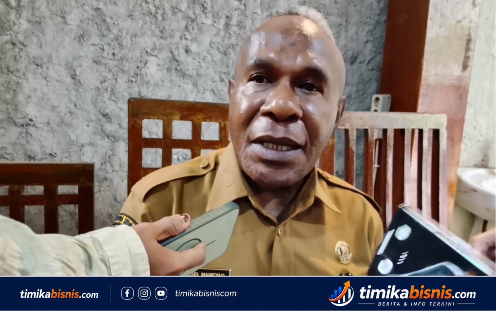 Dinkes Mimika Imbau Warga Gunakan Masker dan Batasi Aktivitas di Luar Rumah akibat Asap dan Kabut Tebal