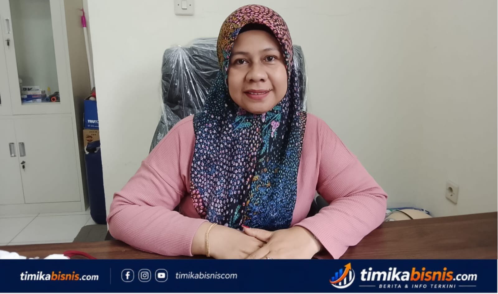 Kelurahan Otomona Kawal Bantuan Sembako dan Dukung Uji Coba Barcode Minyak Tanah